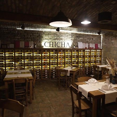 Garni Hotel Chicha - Winery Skrbic Белград Екстериор снимка