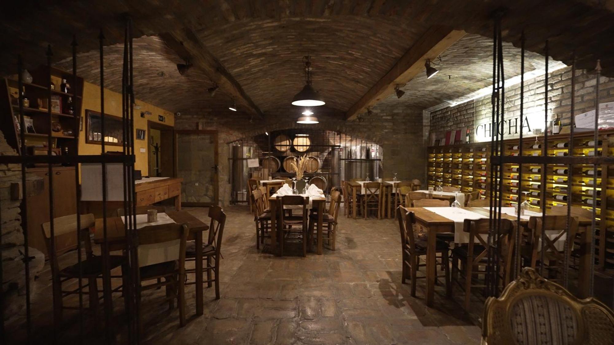 Garni Hotel Chicha - Winery Skrbic Белград Екстериор снимка